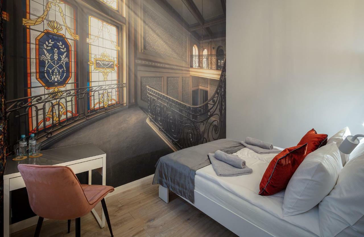 Apartamenty U Tuwima Łódź Exteriör bild