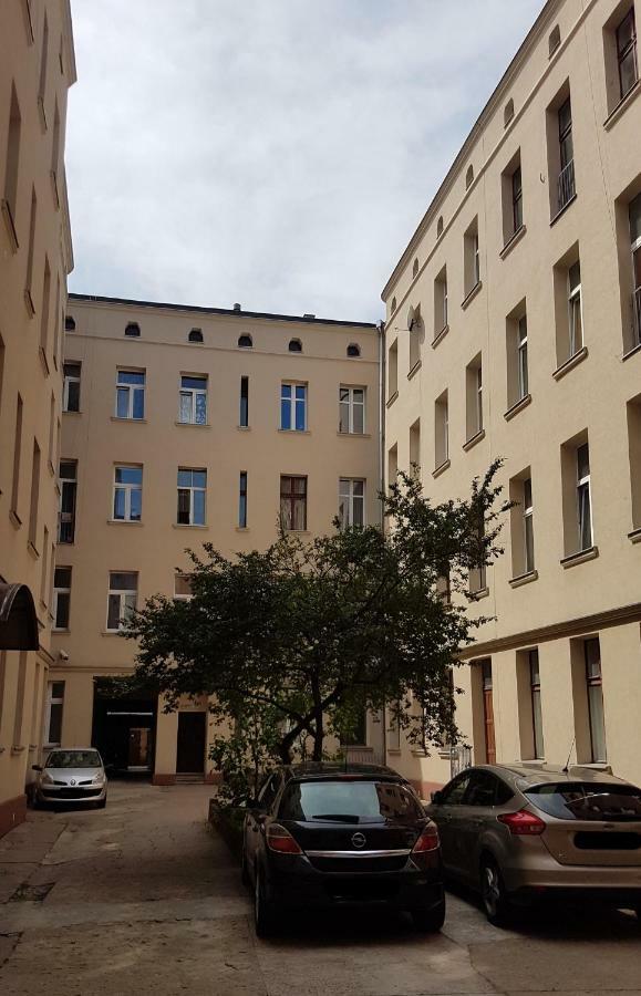 Apartamenty U Tuwima Łódź Exteriör bild